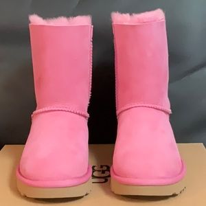 pink ugg boots